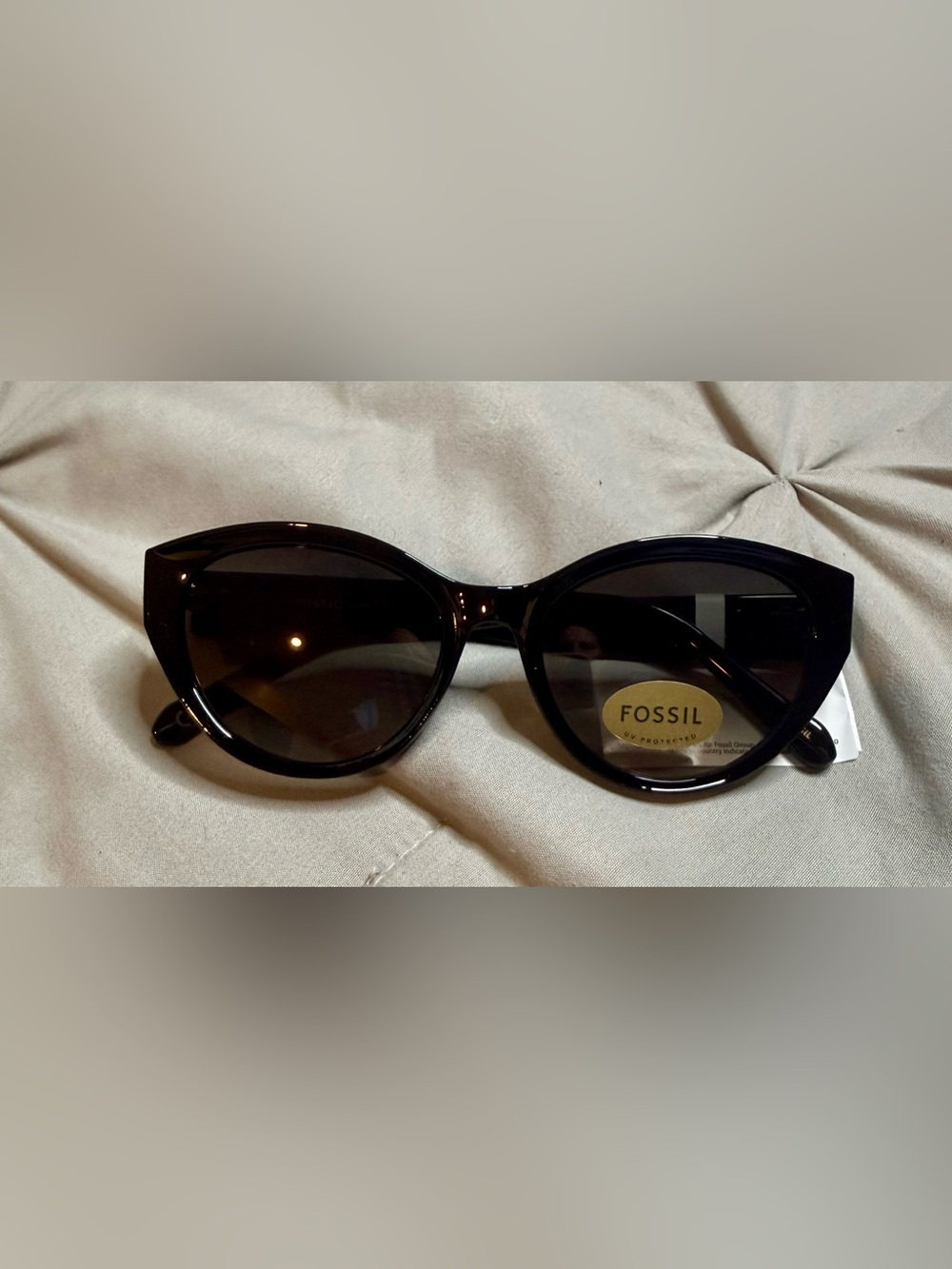Fossil Cat Eye Sunglasses – Brand New
